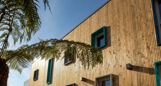 BARDAGE DOUGLAS BARDAGE DOUGLAS