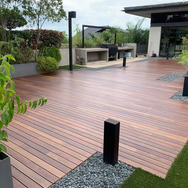 Terrasse bois exotique MERBAU